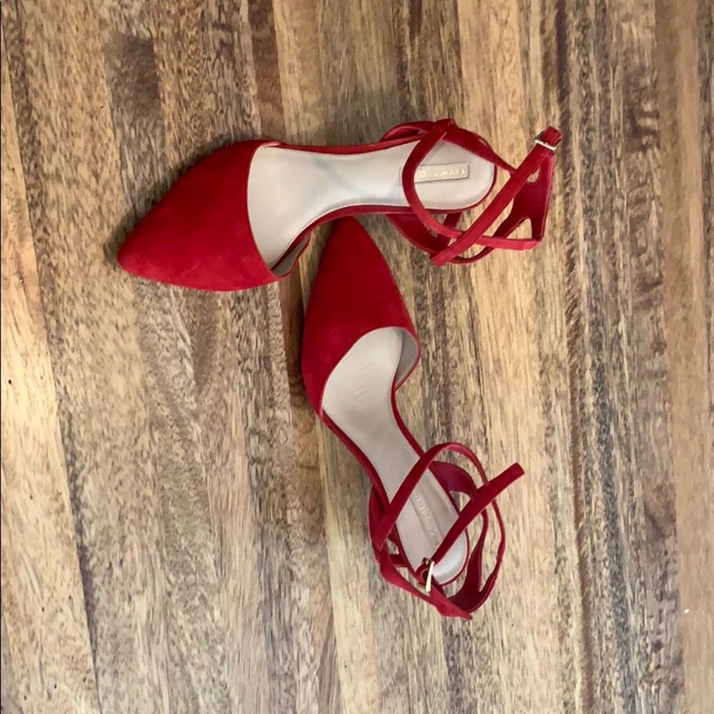 Red Antonio Melani heals